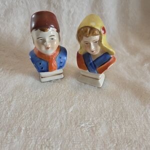Salt & Pepper Shakers Man and Woman Bust Vintage Made In Occupied Japan Ceramic